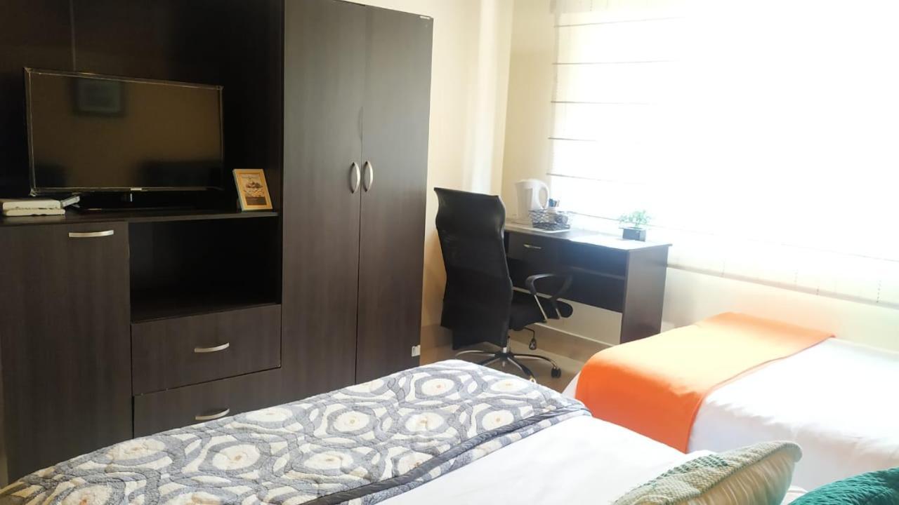 Casa Prada Bed & Breakfast Богота Экстерьер фото