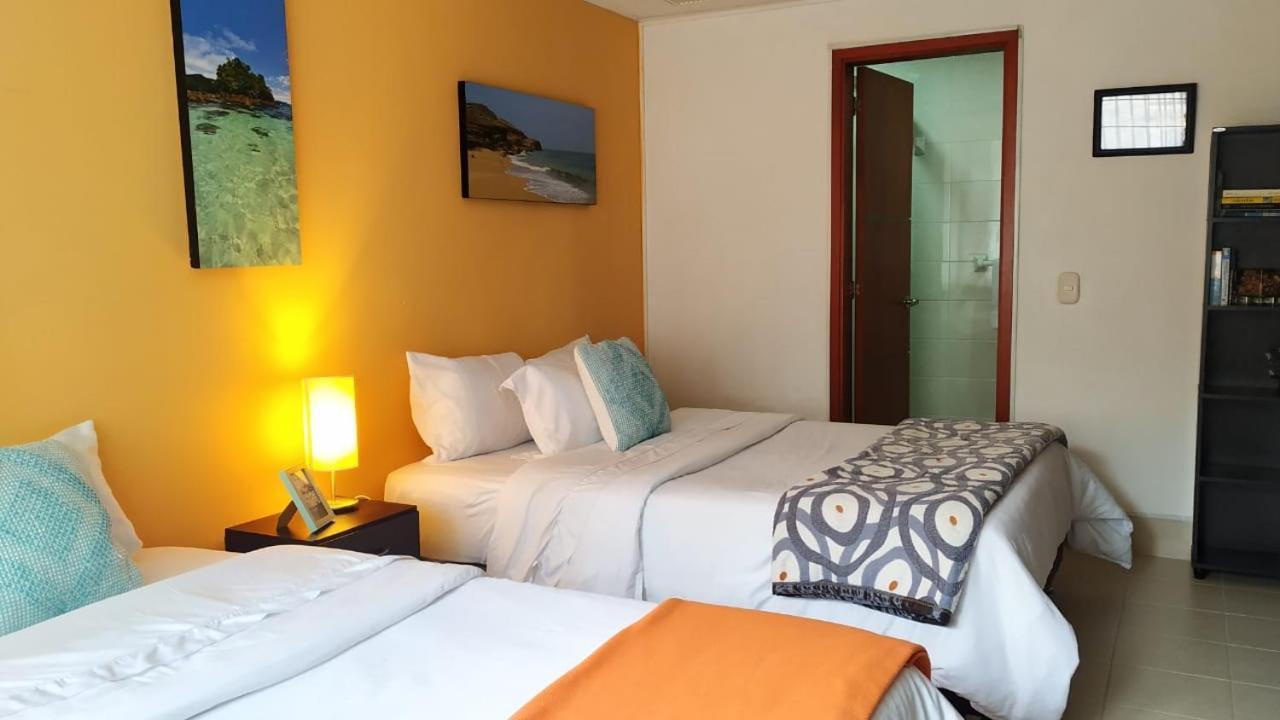 Casa Prada Bed & Breakfast Богота Экстерьер фото
